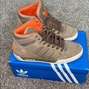 Hard Court HI Adidas